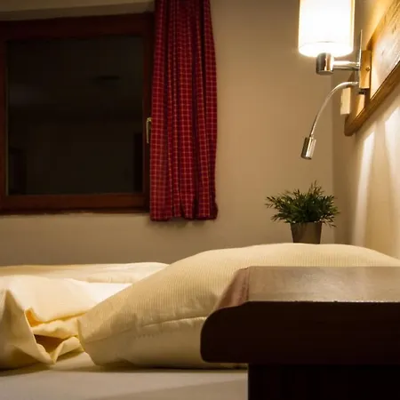 בית הארחה Haus Innerwald By Chatel Reizen